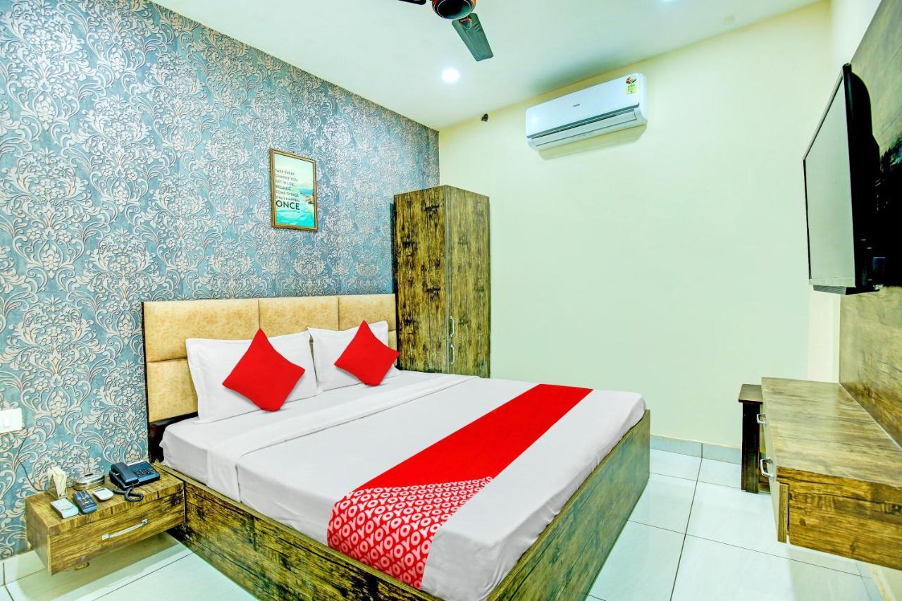 Hotel O Grace Villa Ludhiana Eksteriør billede